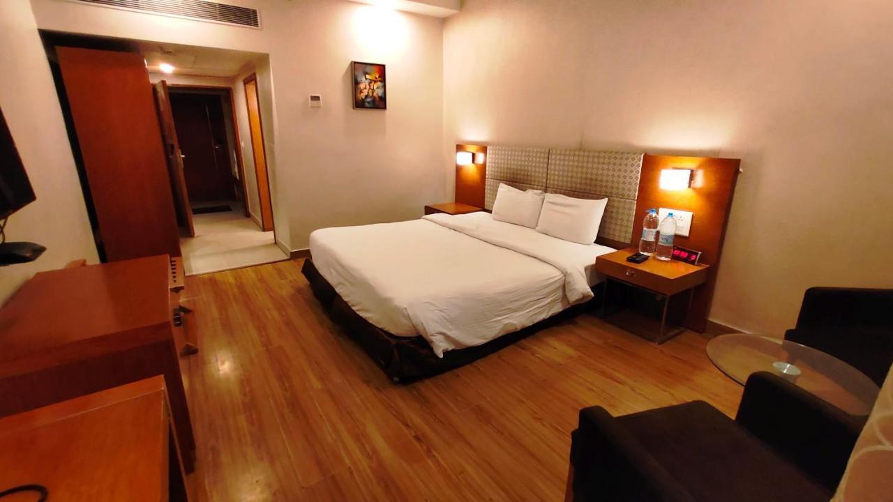 Best Western Ashoka Hyderabad Exterior foto