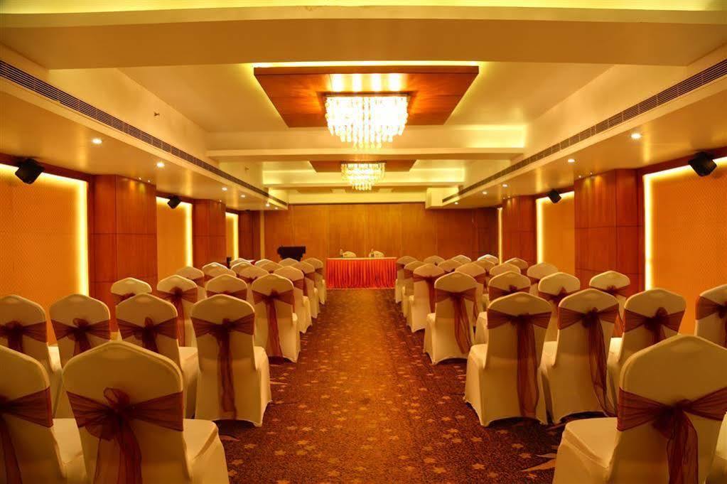 Best Western Ashoka Hyderabad Exterior foto